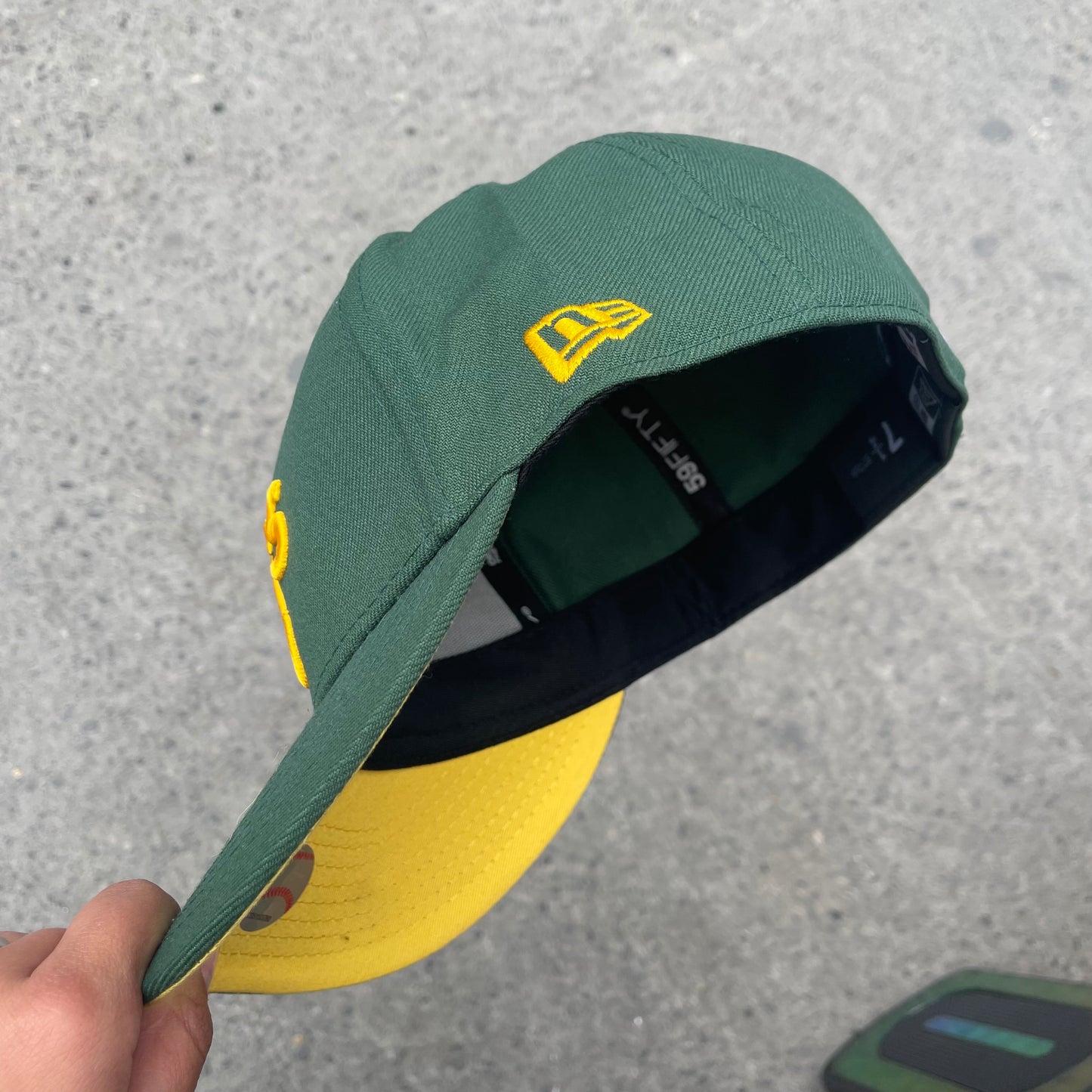 Gorra 59FIFTY Verde & Amarilla – Oakland A’s Edition ⚱️🔫