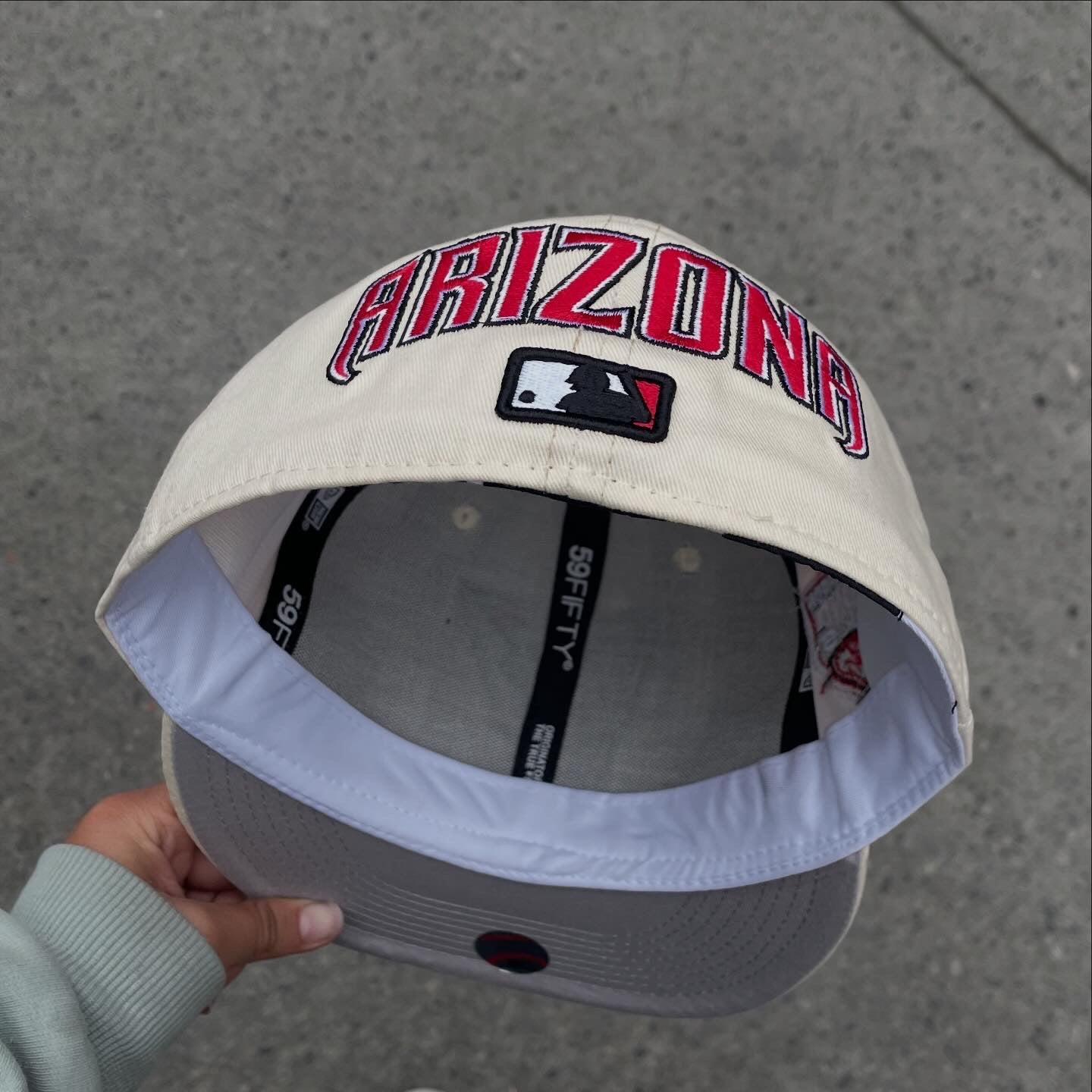 🐍 New Era 59FIFTY – Arizona Diamondbacks (Beige/Crema)